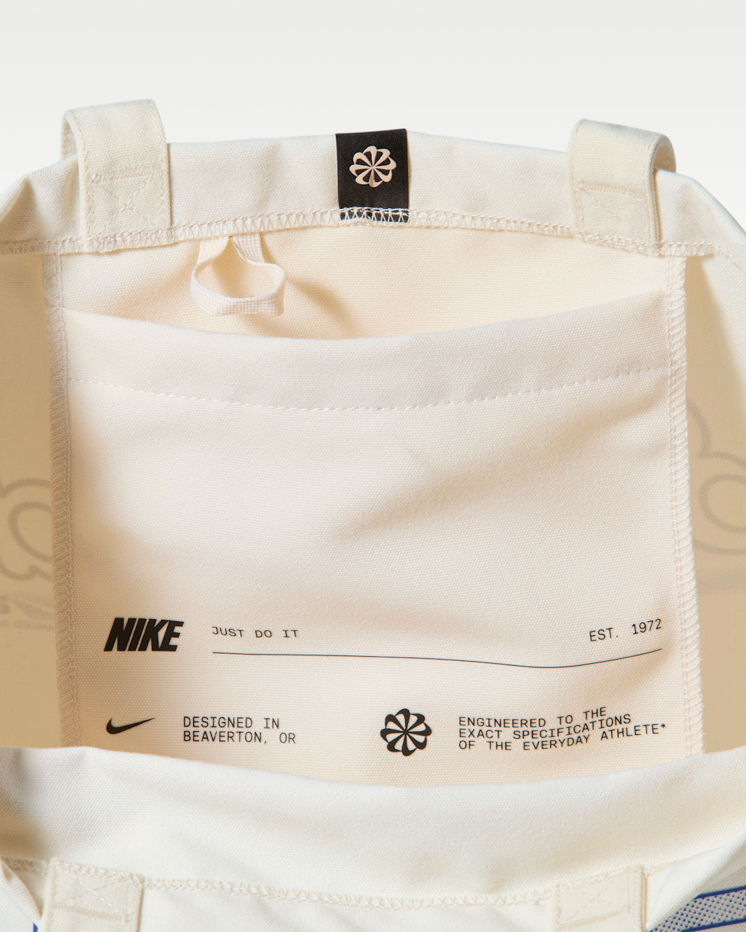 Nike Heritage 2.0 Tote Bag (22L)