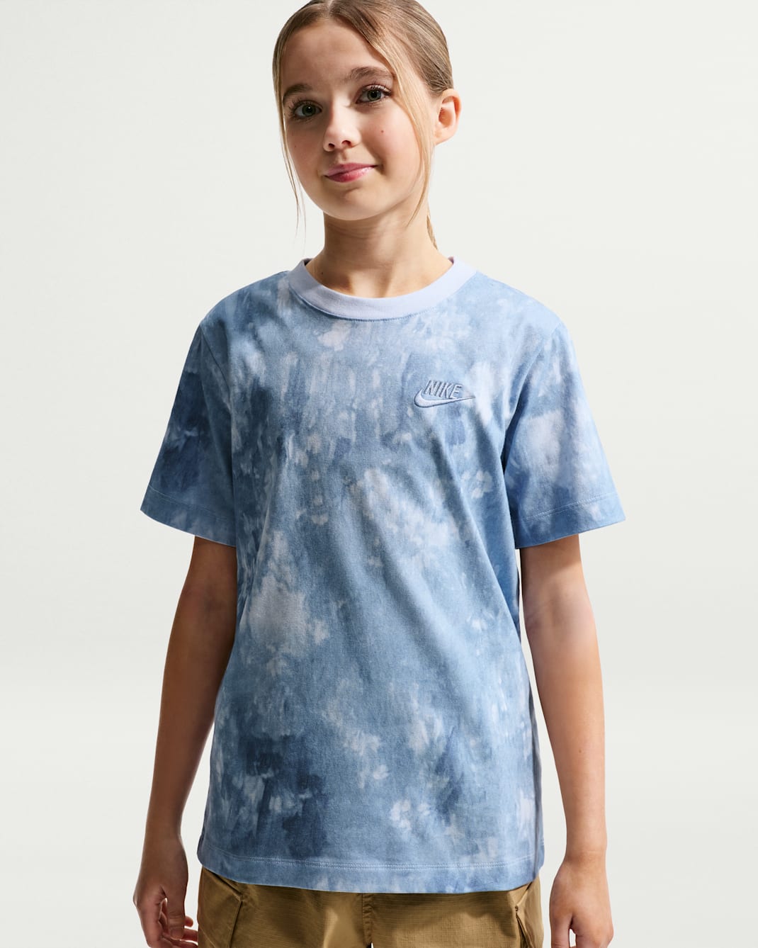 Nike Sportswear Big Kids' T-Shirt - Hydrogen Blue/Work Blue