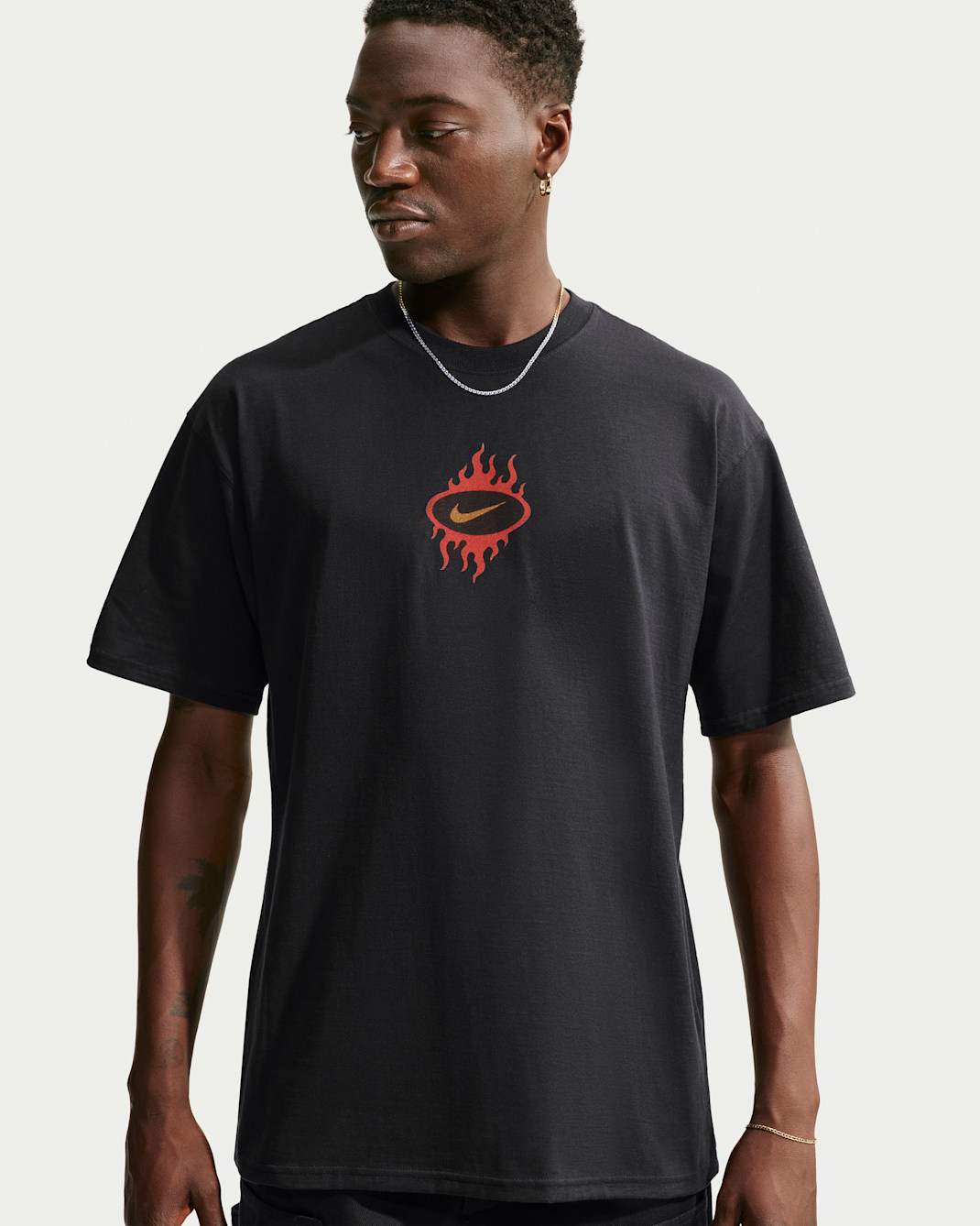 Nike Sportswear Men's T-Shirt - Black