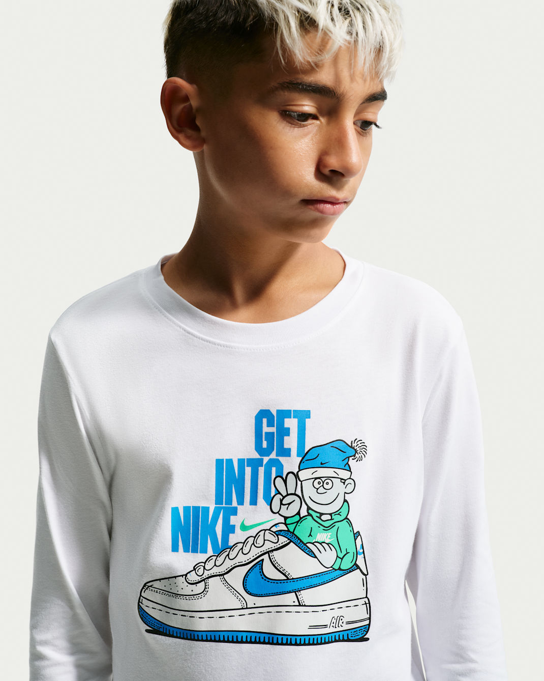Nike Sportswear Big Kids' Long-Sleeve T-Shirt