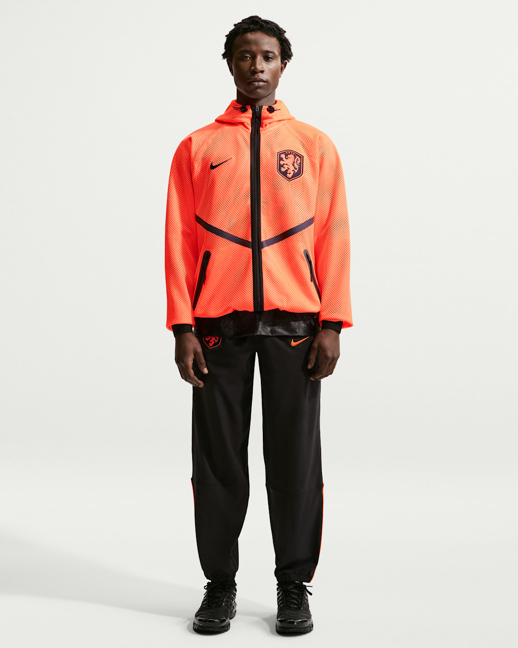 Netherlands Men's Nike Dri-FIT Soccer Anthem Jacket