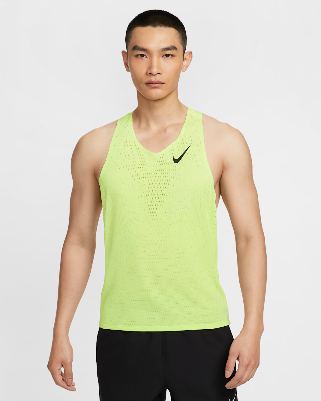 Nike AeroSwift 男款 Dri-FIT ADV 跑步無袖上衣 - Light Lemon Twist/黑色