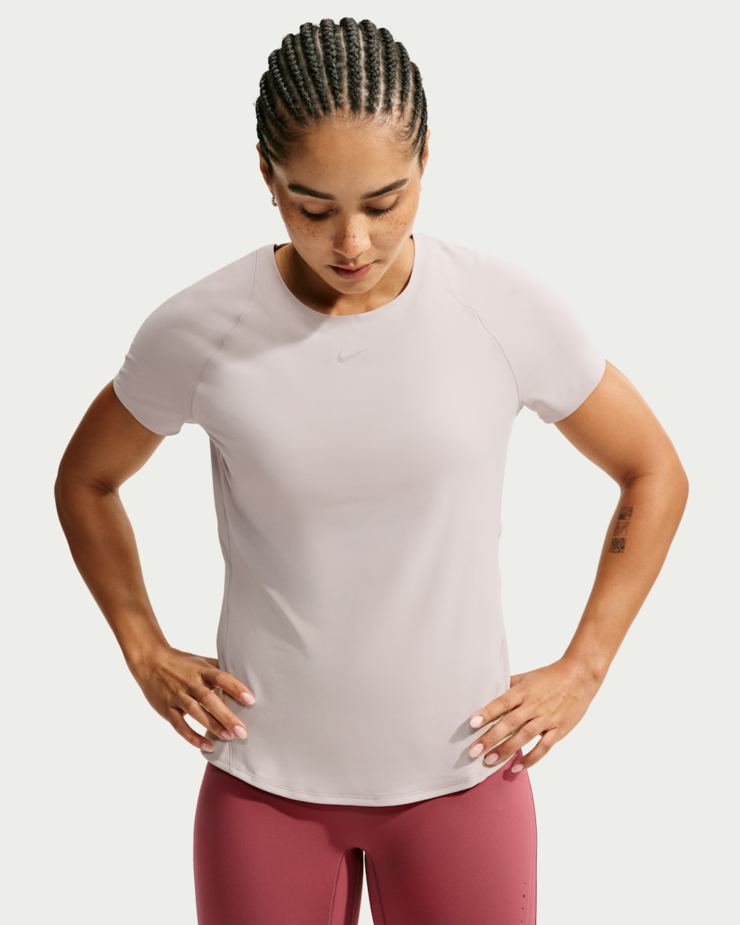 Nike Universa Women's Dri-FIT Short-Sleeve Top - Cream II/College Grey