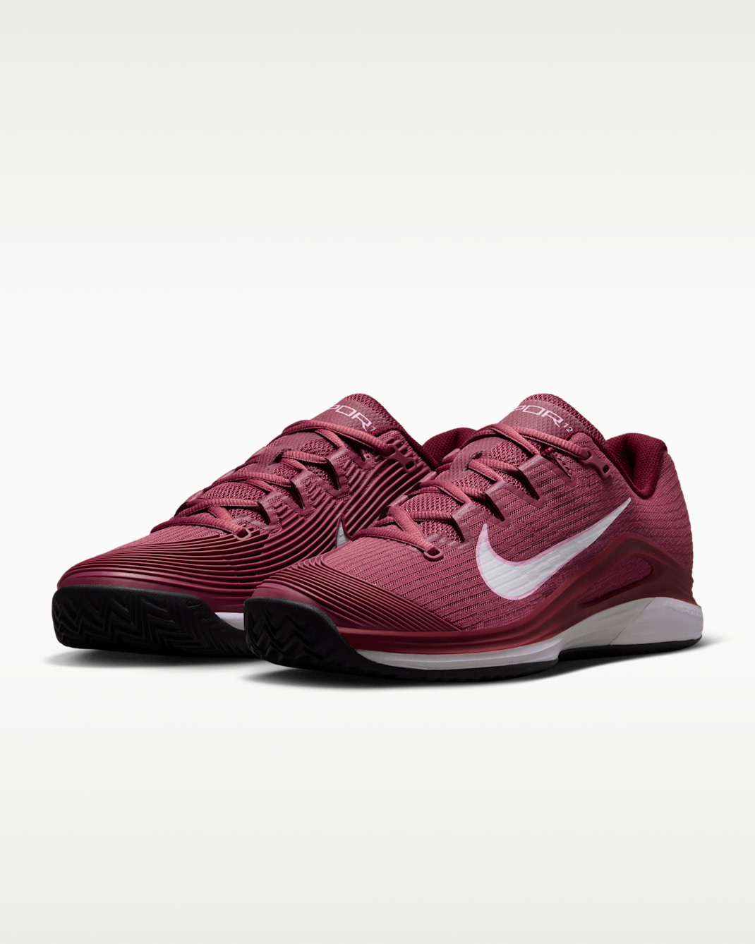 Nike Vapor 12 Women's Clay Court Tennis Shoes