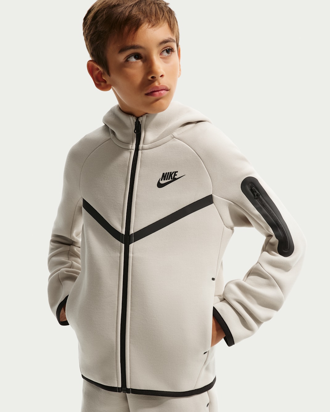 Nike Sportswear Tech Fleece Older Kids' Full-Zip Hoodie - Cream II/Black/Black