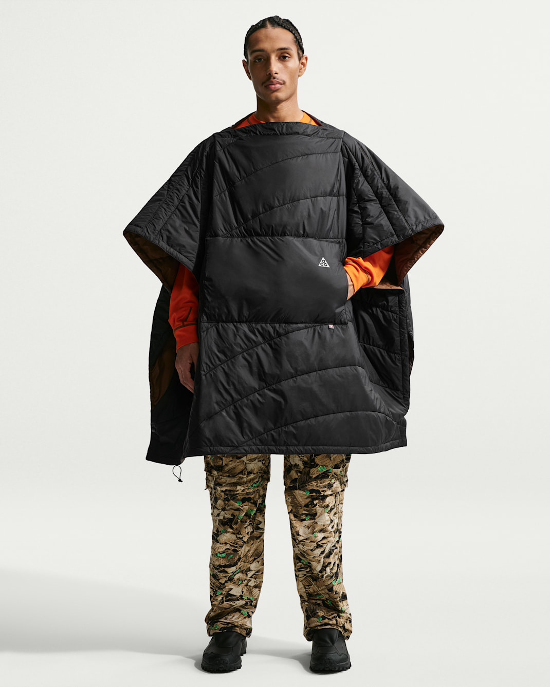 Nike ACG Therma-FIT ADV Convertible Camp Blanket - Black/Mosswood Brown