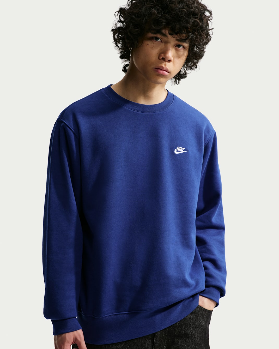 Nike Club Men's Fleece Crew - Deep Royal Blue/White