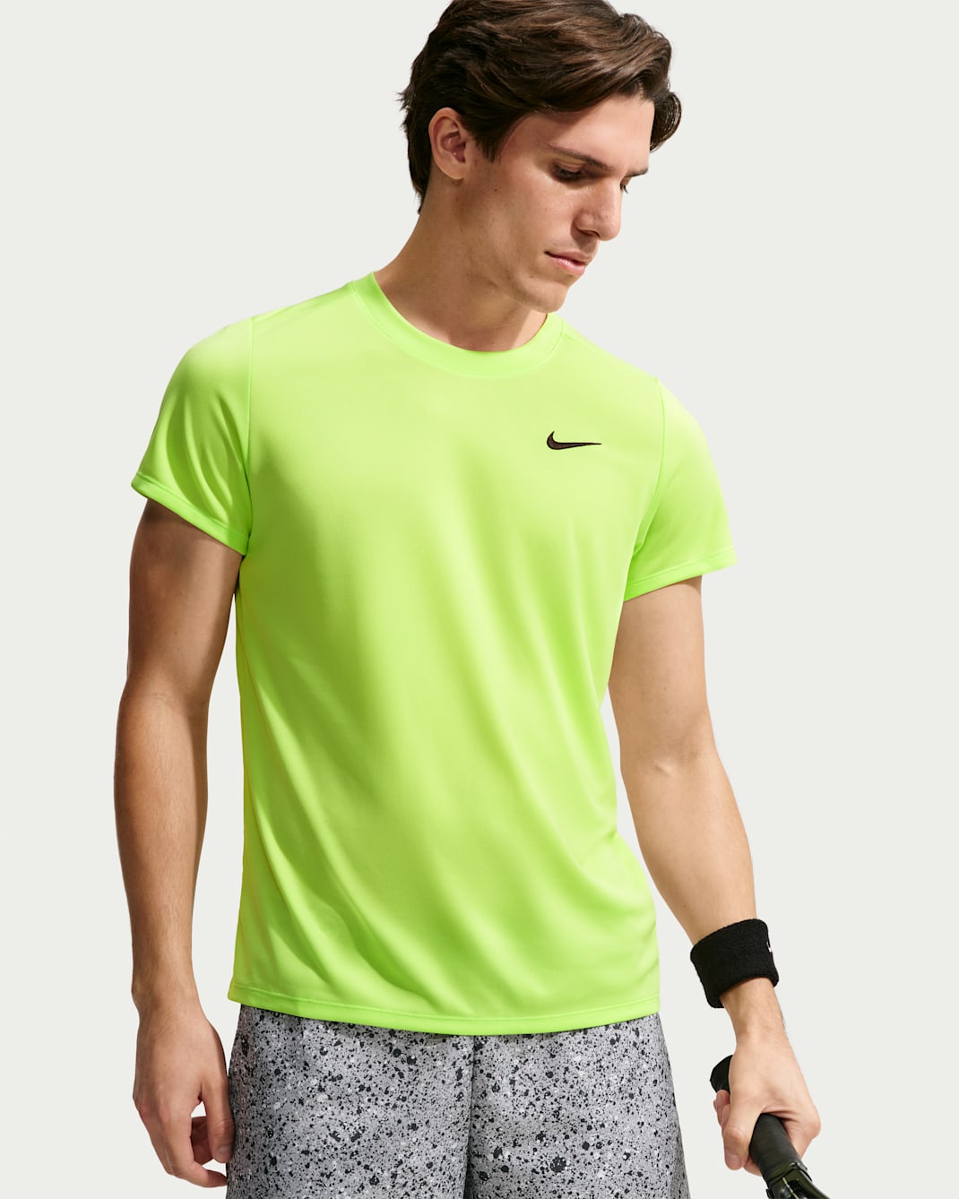 NikeCourt Victory Men's Dri-FIT Tennis Top - Light Lemon Twist/Black