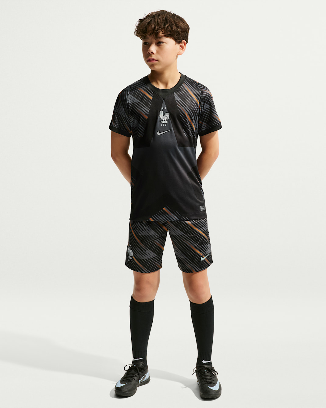 FFF 2026/27 Stadium Goalkeeper Older Kids' Nike Dri-FIT Football Replica Shorts - Black/Medium Ash/Monarch/Igloo
