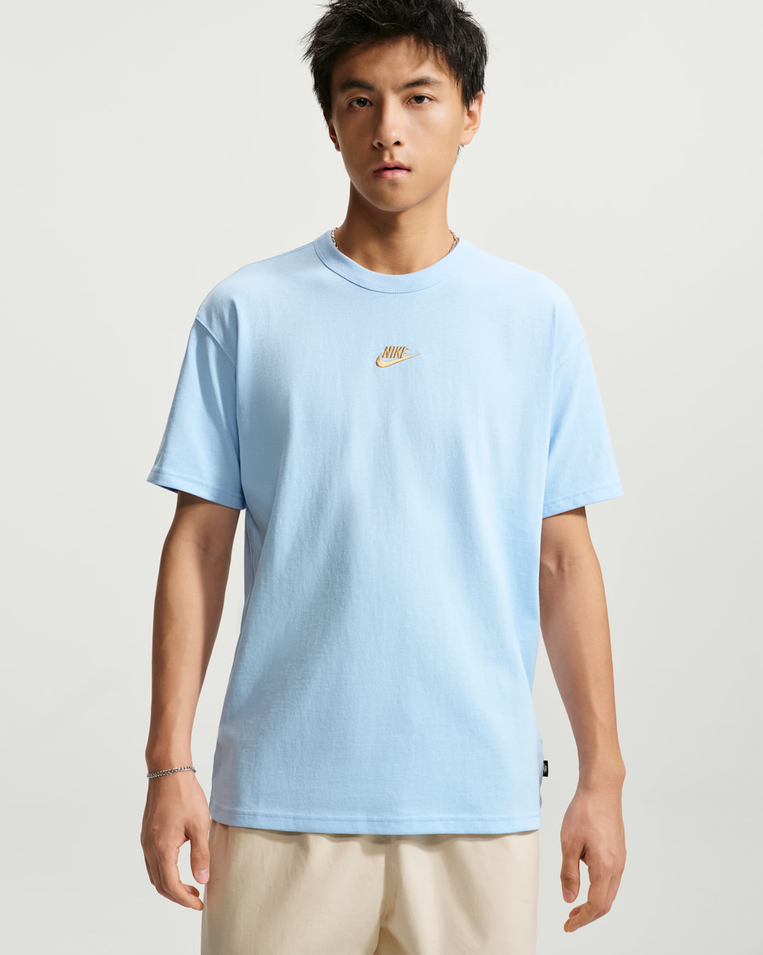 Nike Sportswear Premium Essentials Men's T-Shirt - Ice Blue/Flat Gold