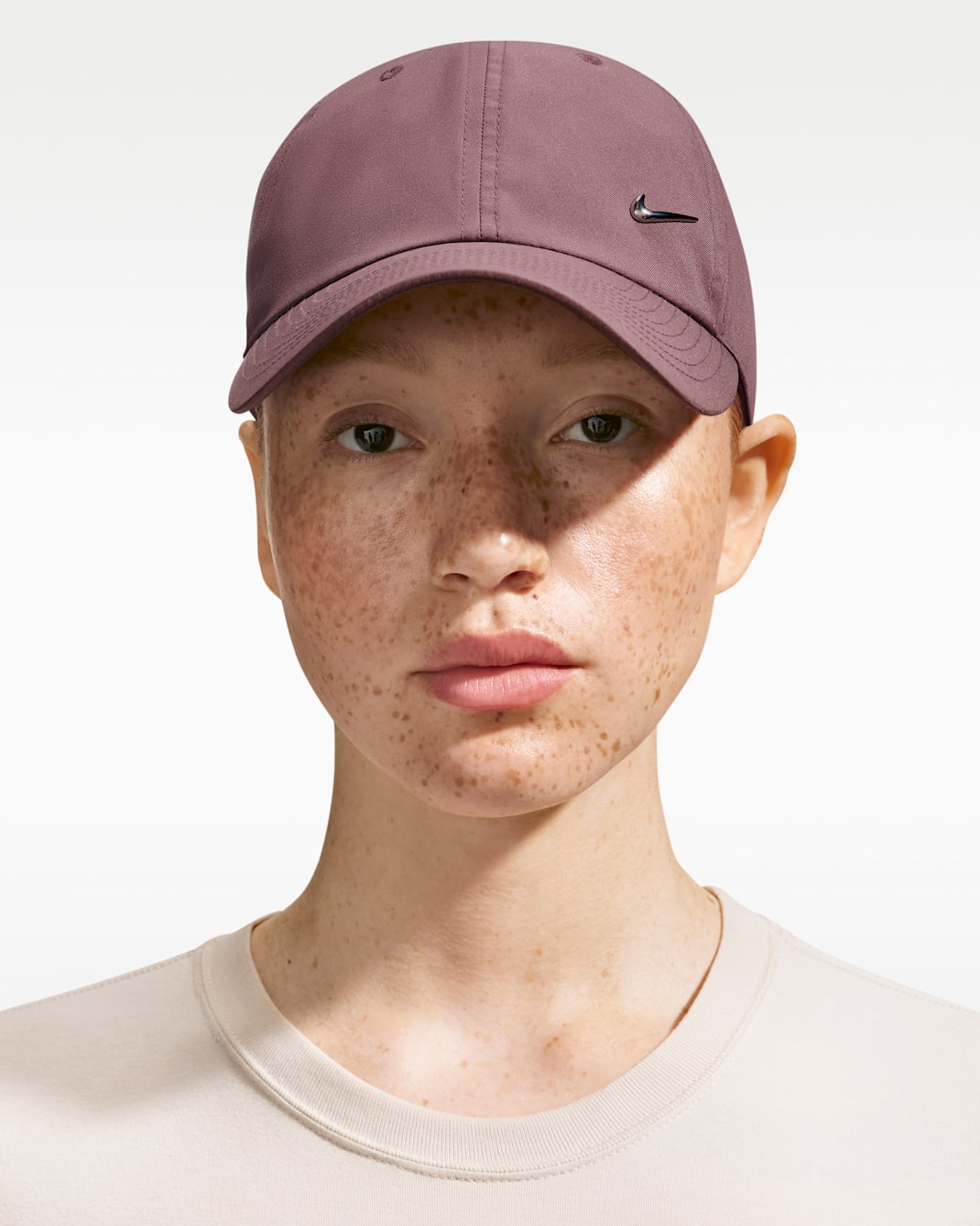 Nike Dri-FIT Club Unstructured Metal Swoosh Cap - Tattoo/Metallic Silver