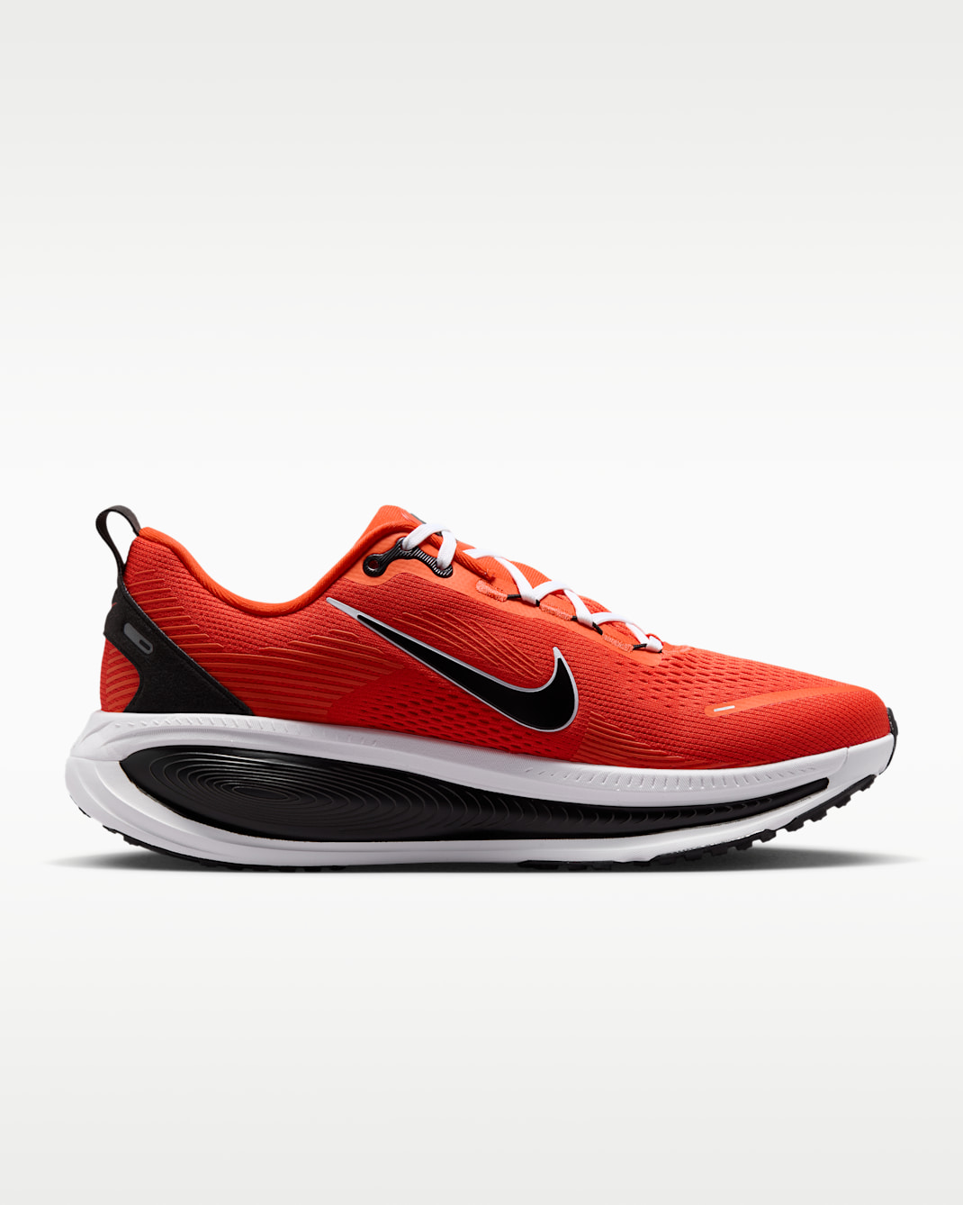 Nike Vomero 18 (Cincinnati Bengals) Men's NFL Road Running Shoes