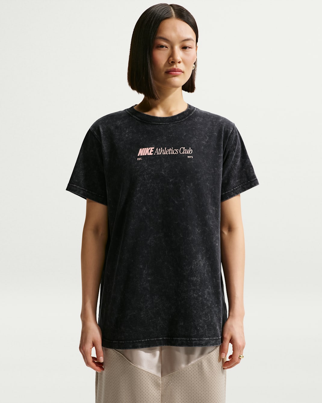 Nike Sportswear Classic Women's Oversized T-Shirt - Black