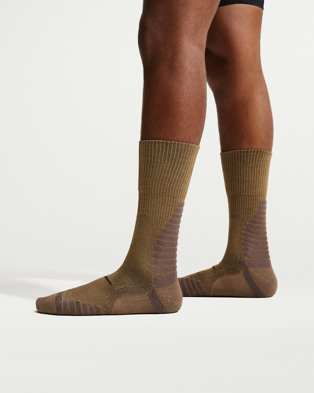 Nike Outdoor Cushioned Crew Socks (1 Pair) - Lichen Brown/Ironstone/Black