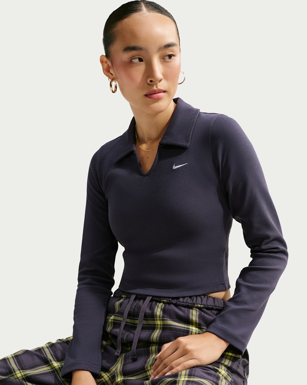 Nike Sportswear Women's Tight Long-Sleeve Cropped Polo - Gridiron/White