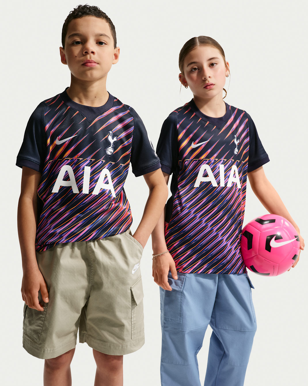 Tottenham Hotspur 2026/27 Stadium Away Older Kids' Nike Dri-FIT Football Replica Shirt - Obsidian/White/White