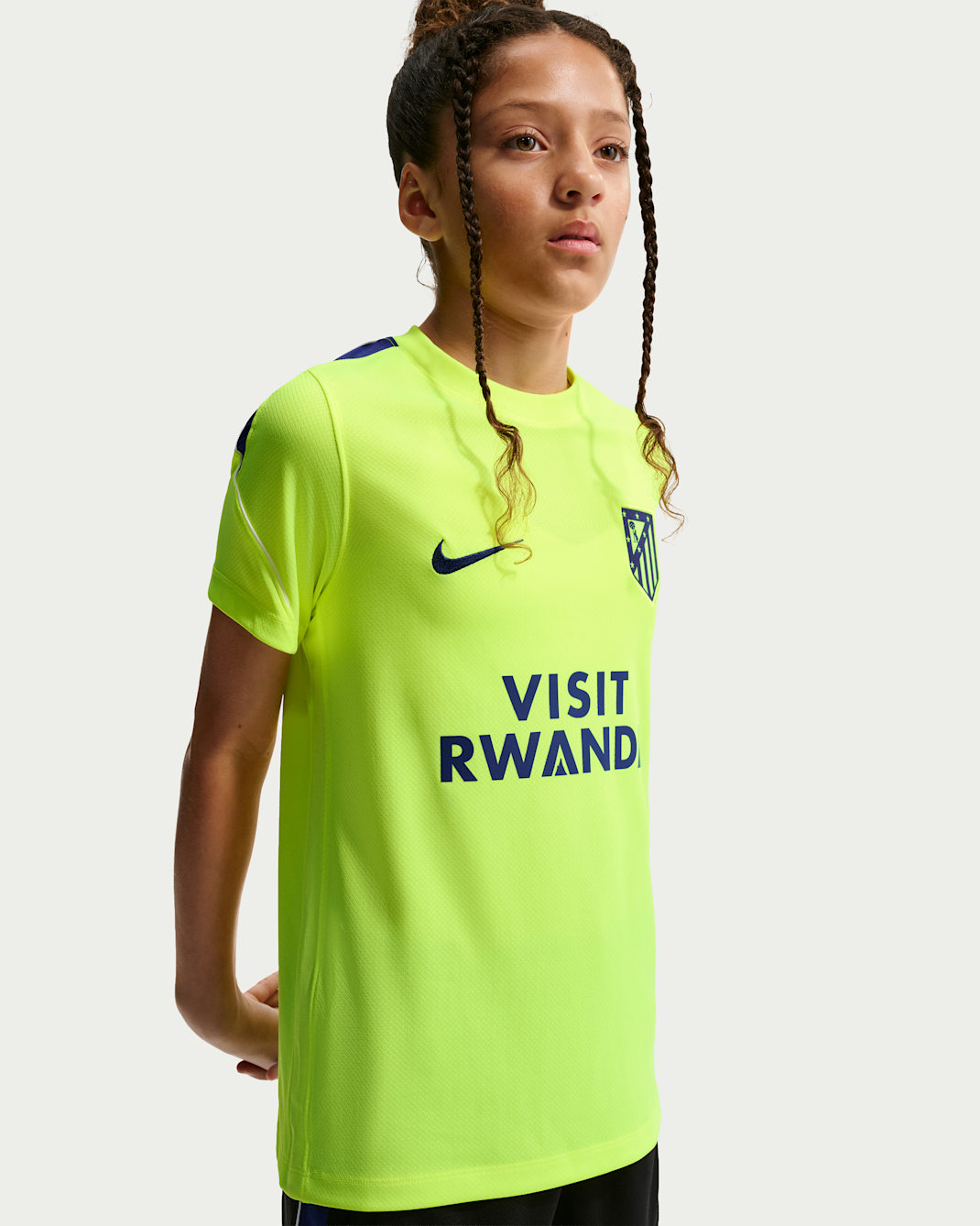 Atlético Madrid Strike Big Kids' Nike Soccer Dri-FIT Short-Sleeve Top