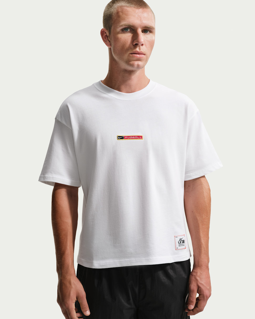 Nike Sportswear T-shirt voor heren - Wit/University Red