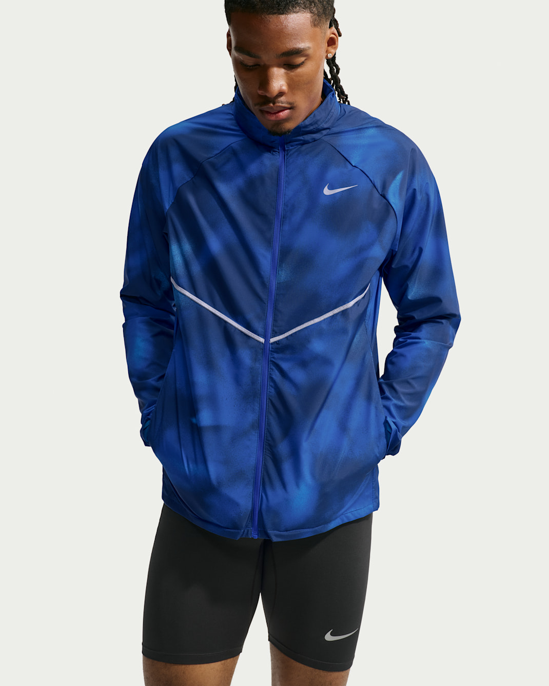 Nike Miler Men's Repel UV Protection Running Jacket - Midnight Navy/Hyper Royal