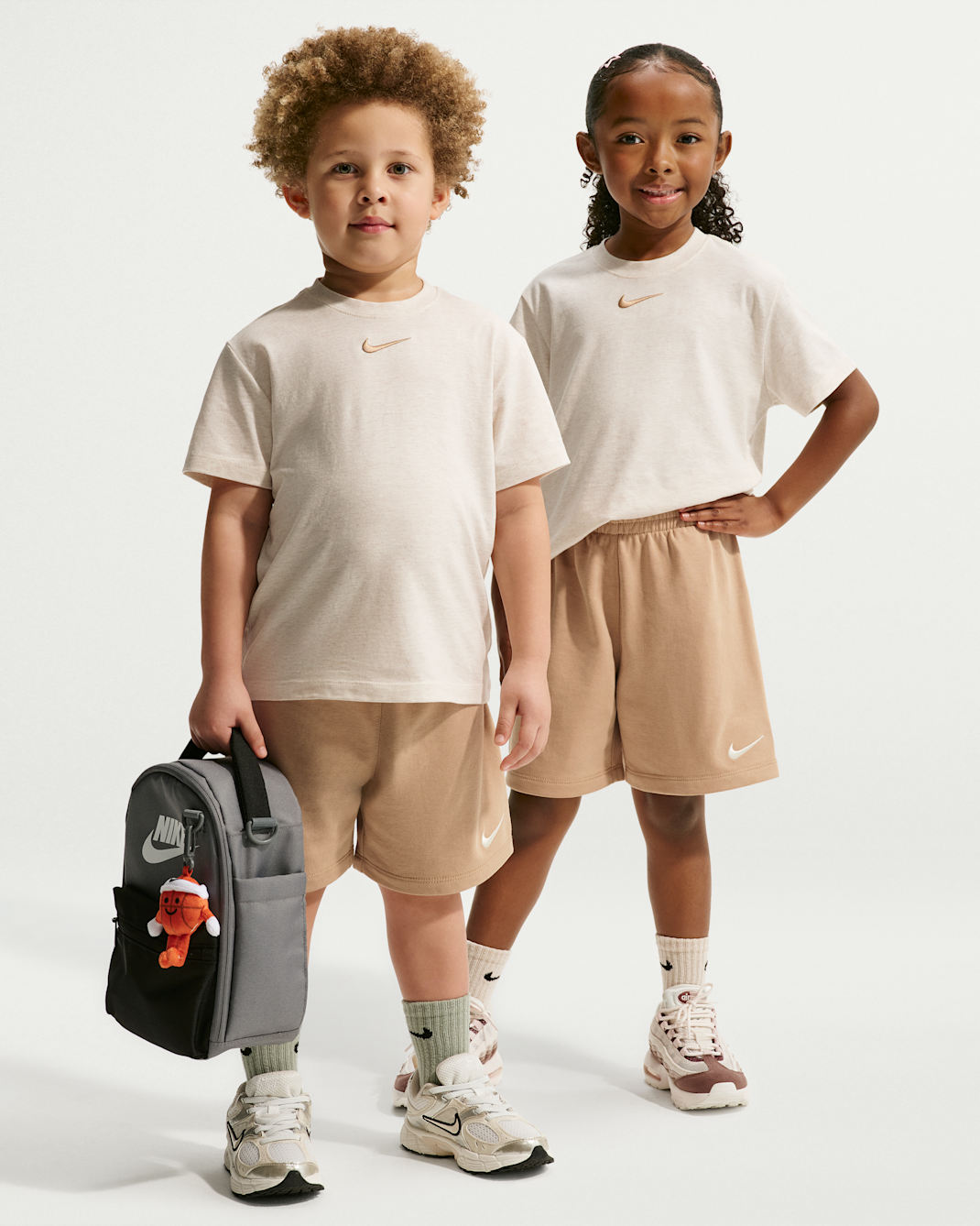 Nike-sæt med jersey-T-shirt og shorts i french terry til mindre børn - Hemp