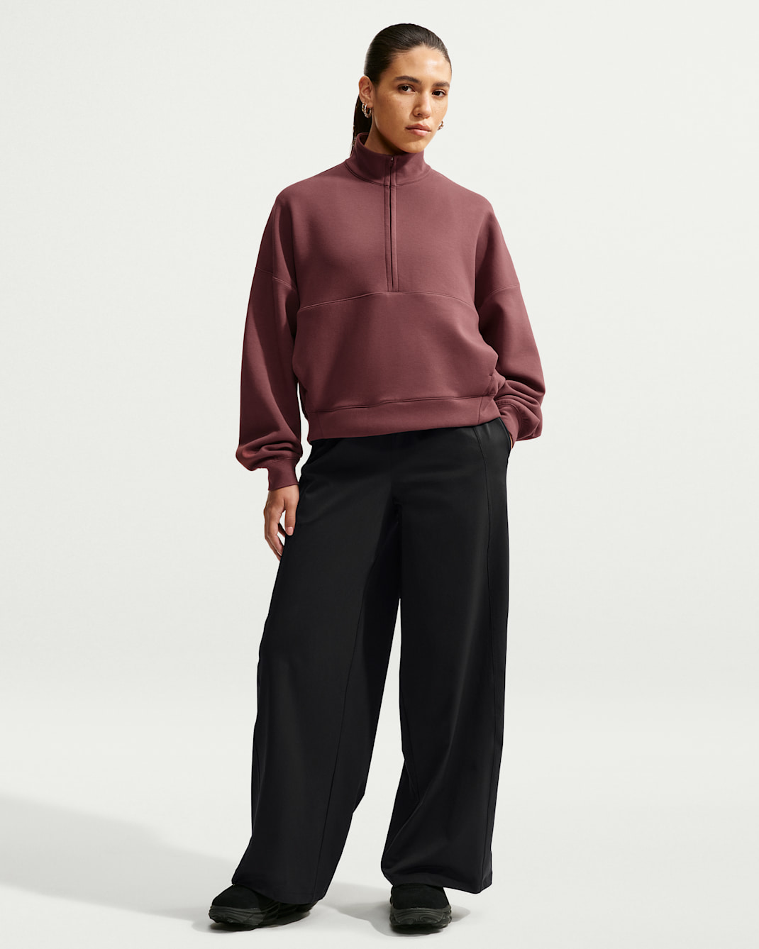 Nike 24.7 PerfectStretch Women's Dri-FIT Mid-Rise Wide-Leg Pants - Black/Dark Smoke Grey