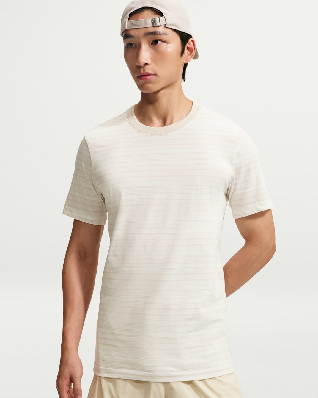 Nike Sportswear 男款條紋 T 恤 - Phantom