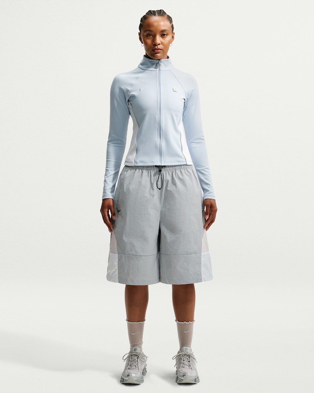 Nike Sportswear Women's Woven Shorts - Wolf Grey/Pearl Pink