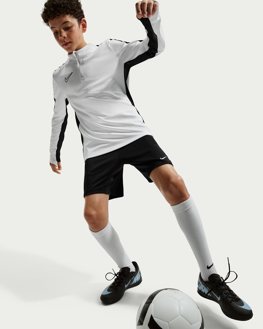 Nike Strike Big Kids' Dri-FIT Soccer Shorts