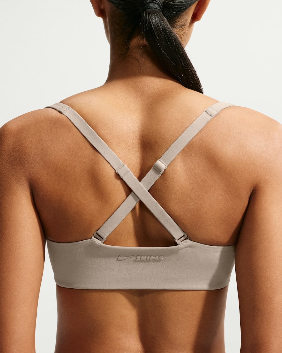 NikeSKIMS Studio Stretch Women's Micro Sports Bra