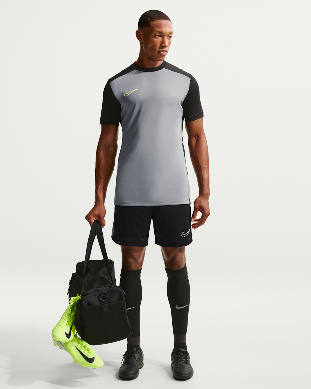 Short de foot Nike Academy Dri-FIT pour homme - Noir/Cool Grey/Volt