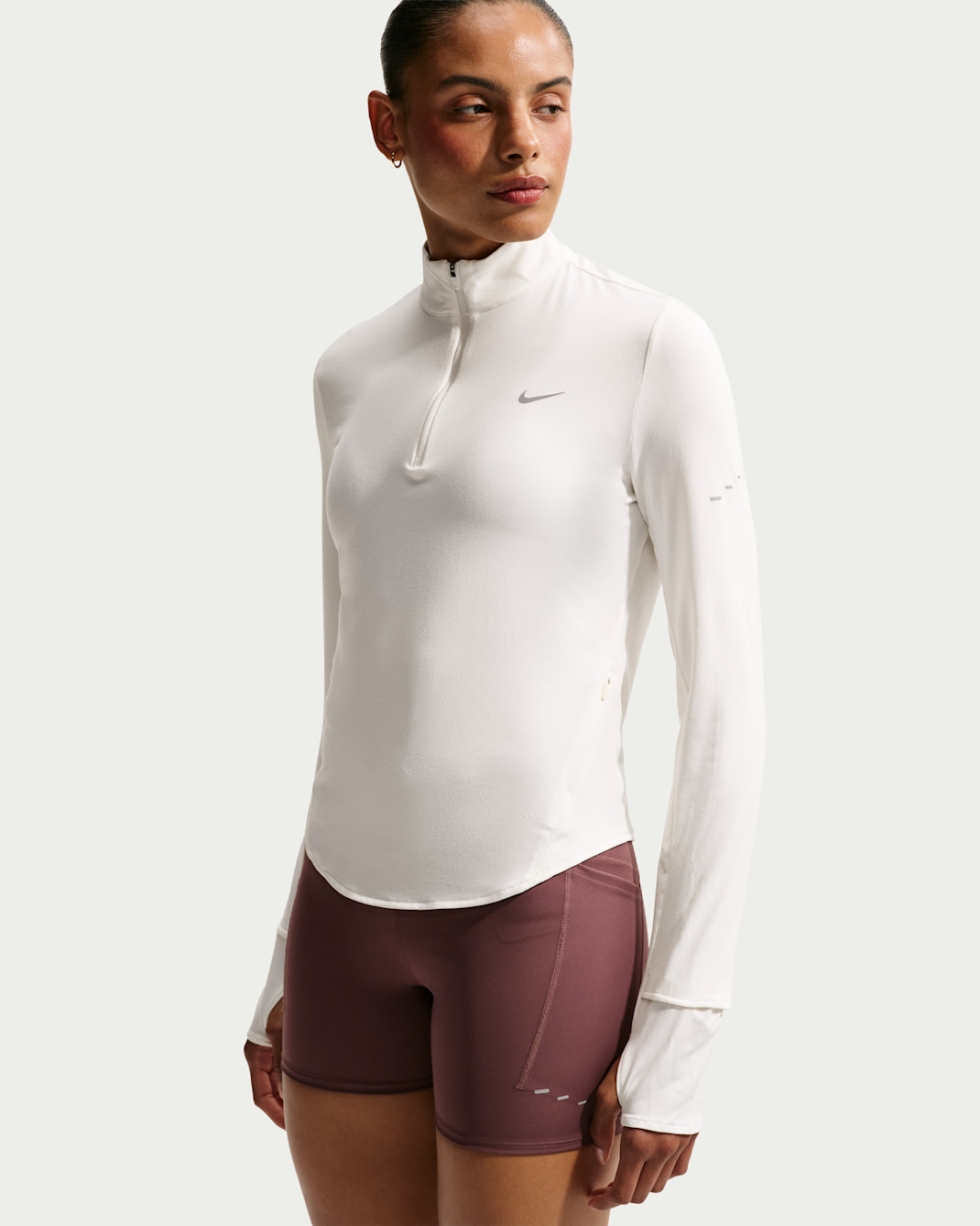 Damska bluza do biegania z zamkiem 1/4 Dri-FIT UV Nike Swift - Sail