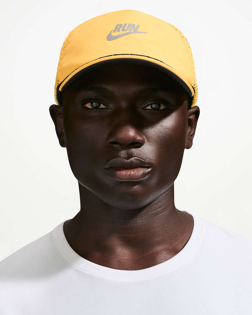 Nike Pro Dri-FIT Unstructured Swoosh Run Cap - Citron Pulse/Anthracite