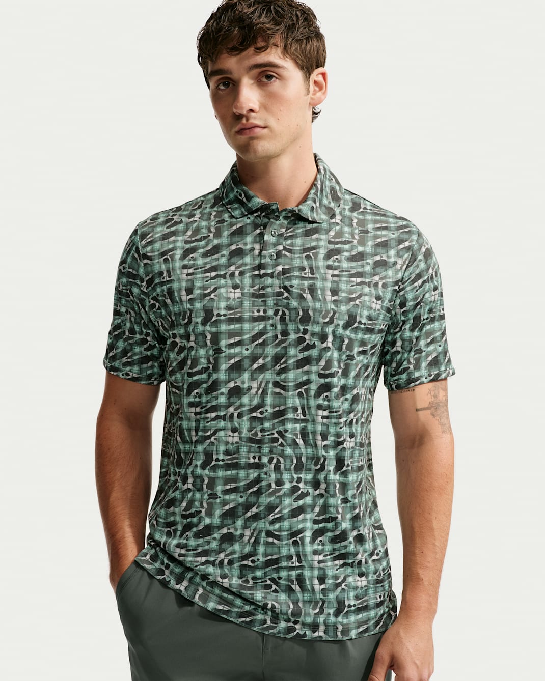 Polo da golf con stampa camo tartan Dri-FIT Nike Par – Uomo - Camo Green