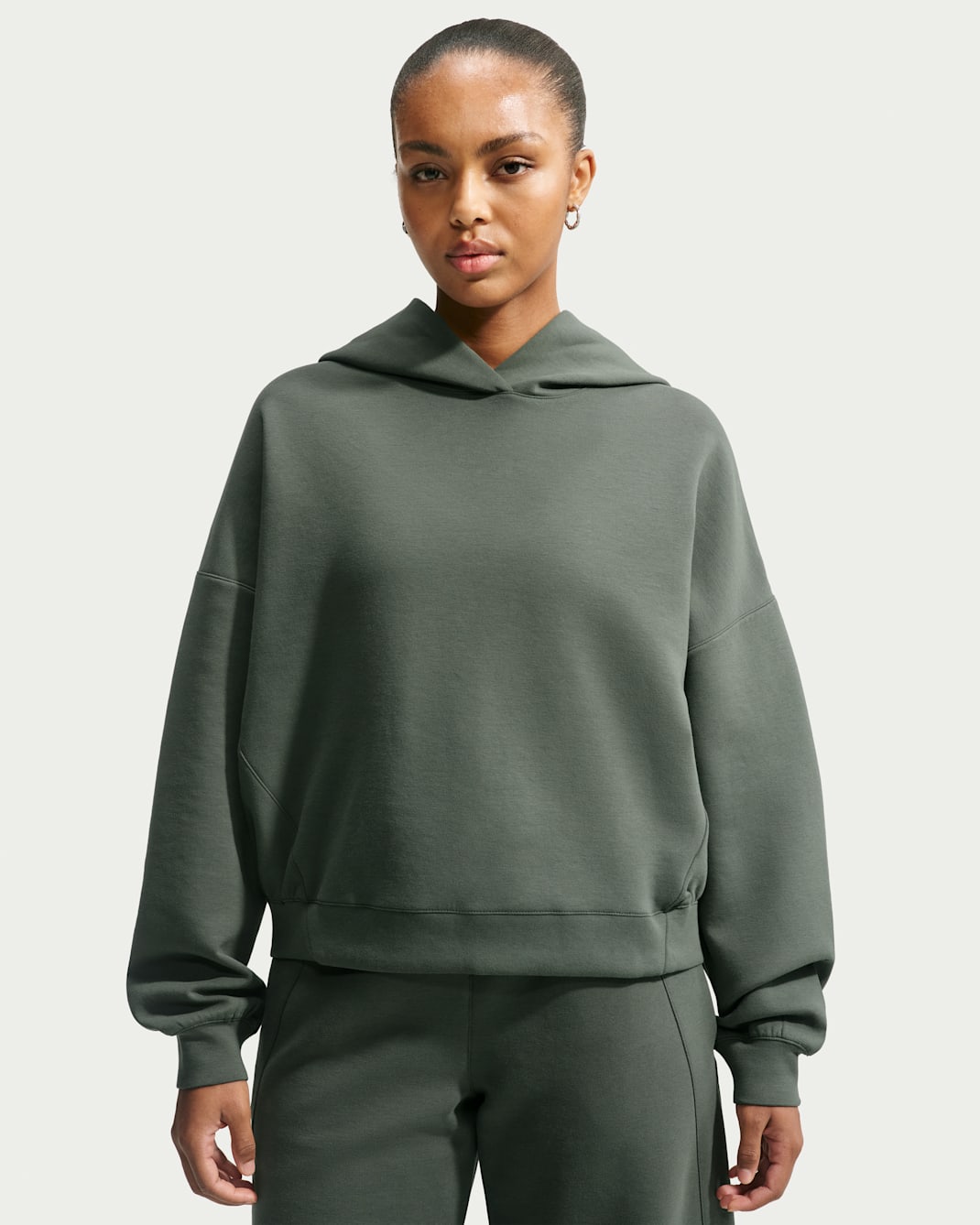 Nike 24.7 ImpossiblySoft Women's Pullover Hoodie - Camo Green/Black/Outdoor Green