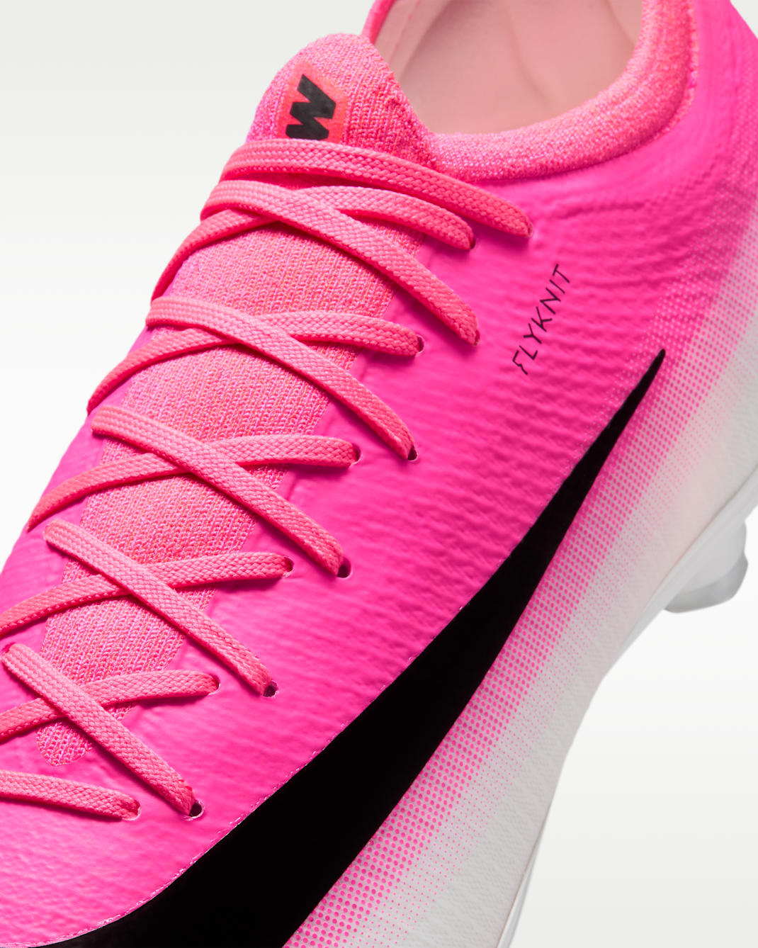 Nike Mercurial Vapor 17 Pro Firm-Ground Low-Top Soccer Cleats