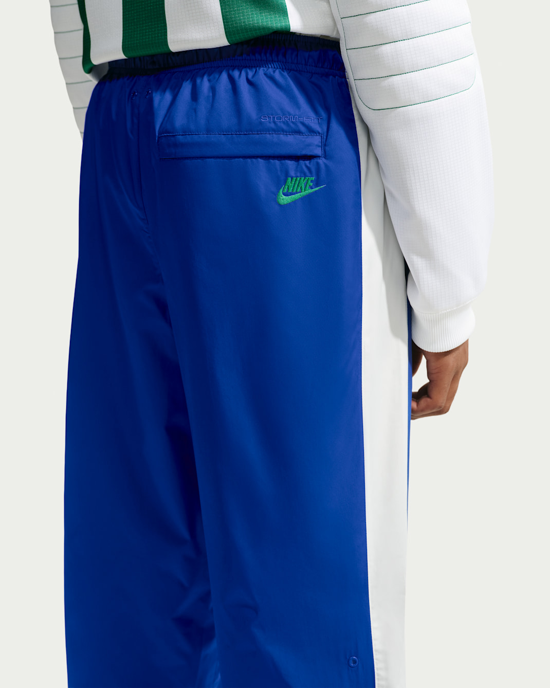 Nike Windrunner Men's Storm-FIT Graphic Pants