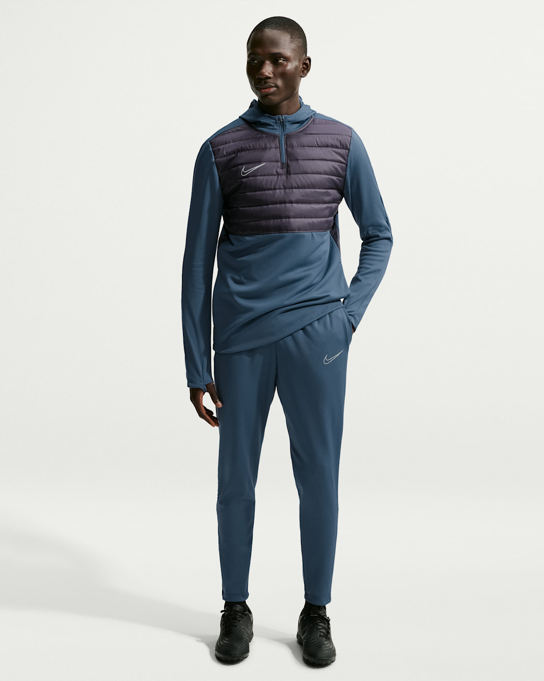 Nike Academy Winter Warrior Men's Therma-FIT Soccer Pants - New Slate/Gridiron