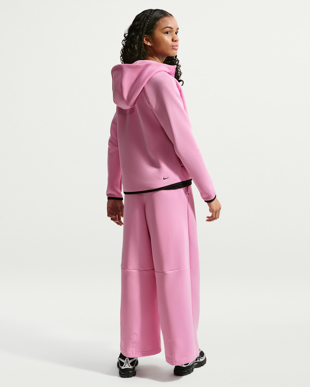 Nike Tech Fleece Big Kids' (Girls') Wide-Leg Pants