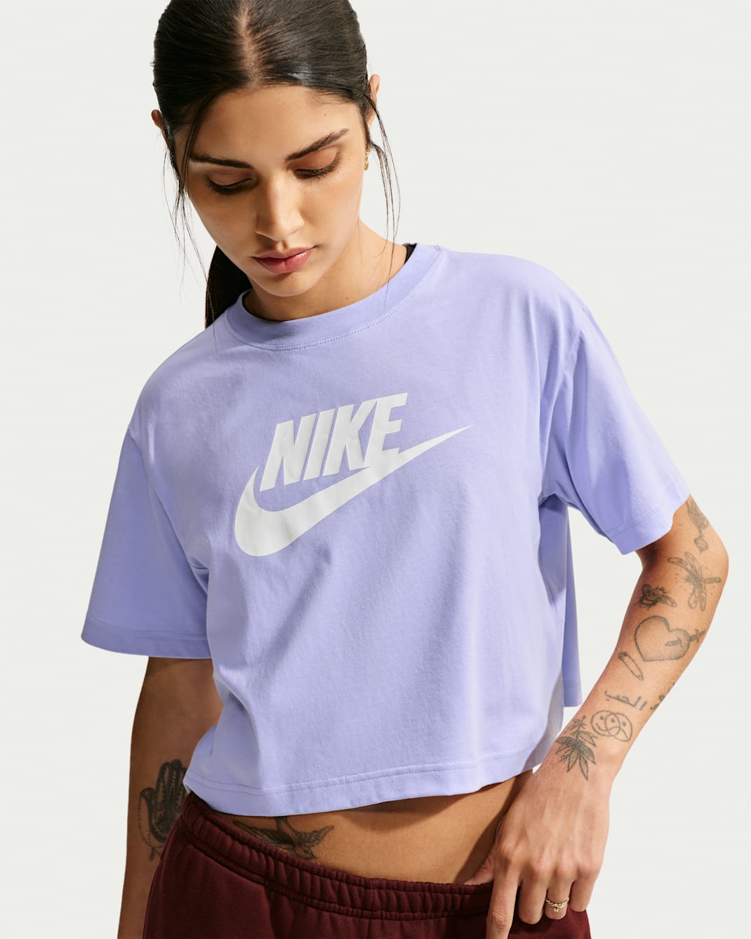 Nike Sportswear Essential Women's Cropped Logo T-Shirt - Purple Dawn