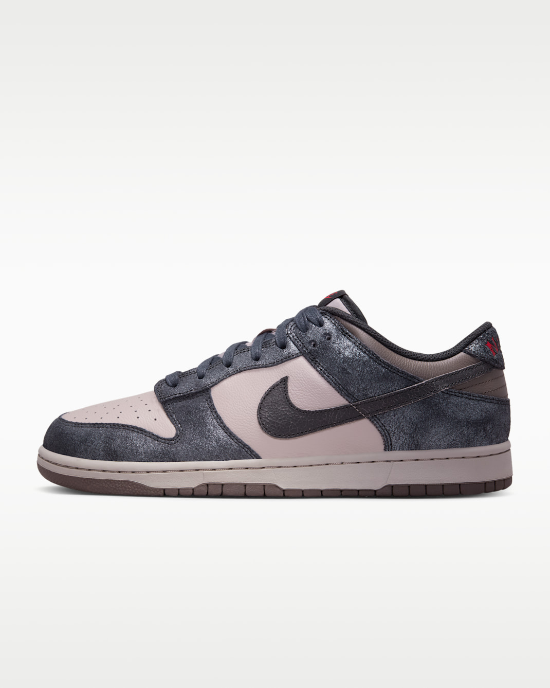 Tenis Nike Dunk Low Retro - Plata metalizado/Gris universitario/Cueva/Sombrío apagado