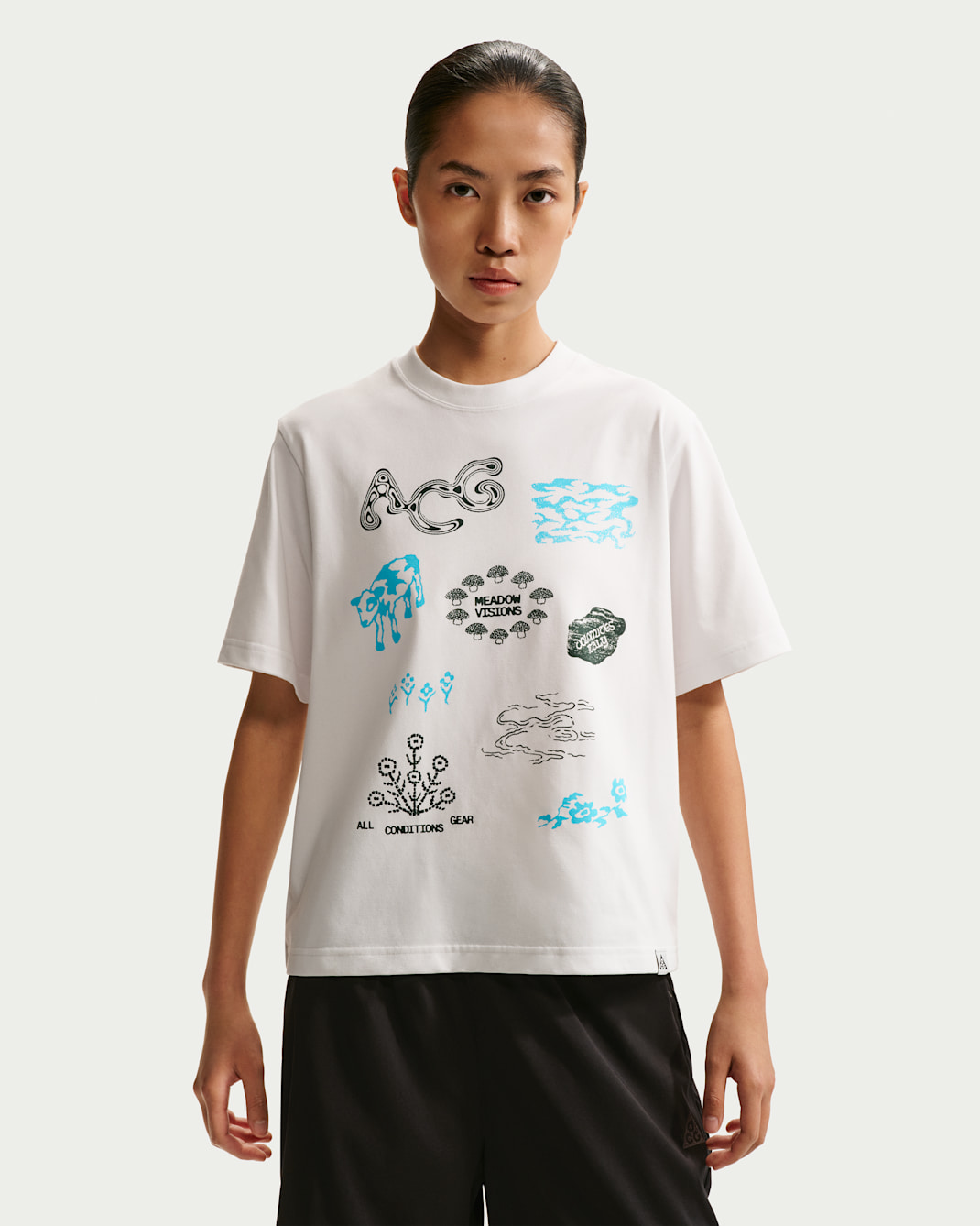 เสื้อยืดผู้หญิง Dri-FIT Nike ACG - Summit White