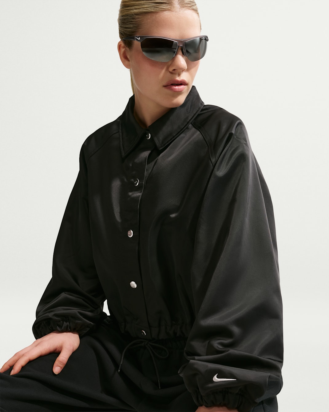 Nike Sportswear Women's Oversized Satin Coaches Jacket