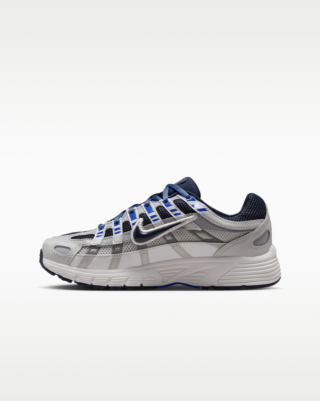 Nike P-6000 Schuh (ältere Kinder) - Wolf Grey/Summit White/Racer Blue/Blue Eclipse
