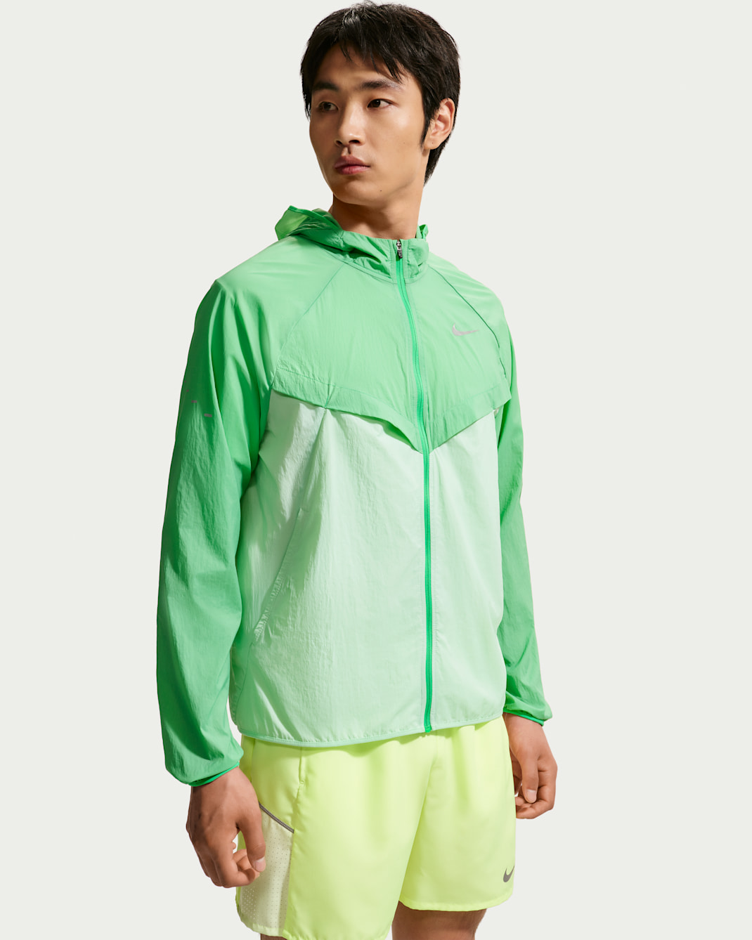 Nike Stride Men's Repel UV Running Jacket - Green Spark/Cucumber Calm