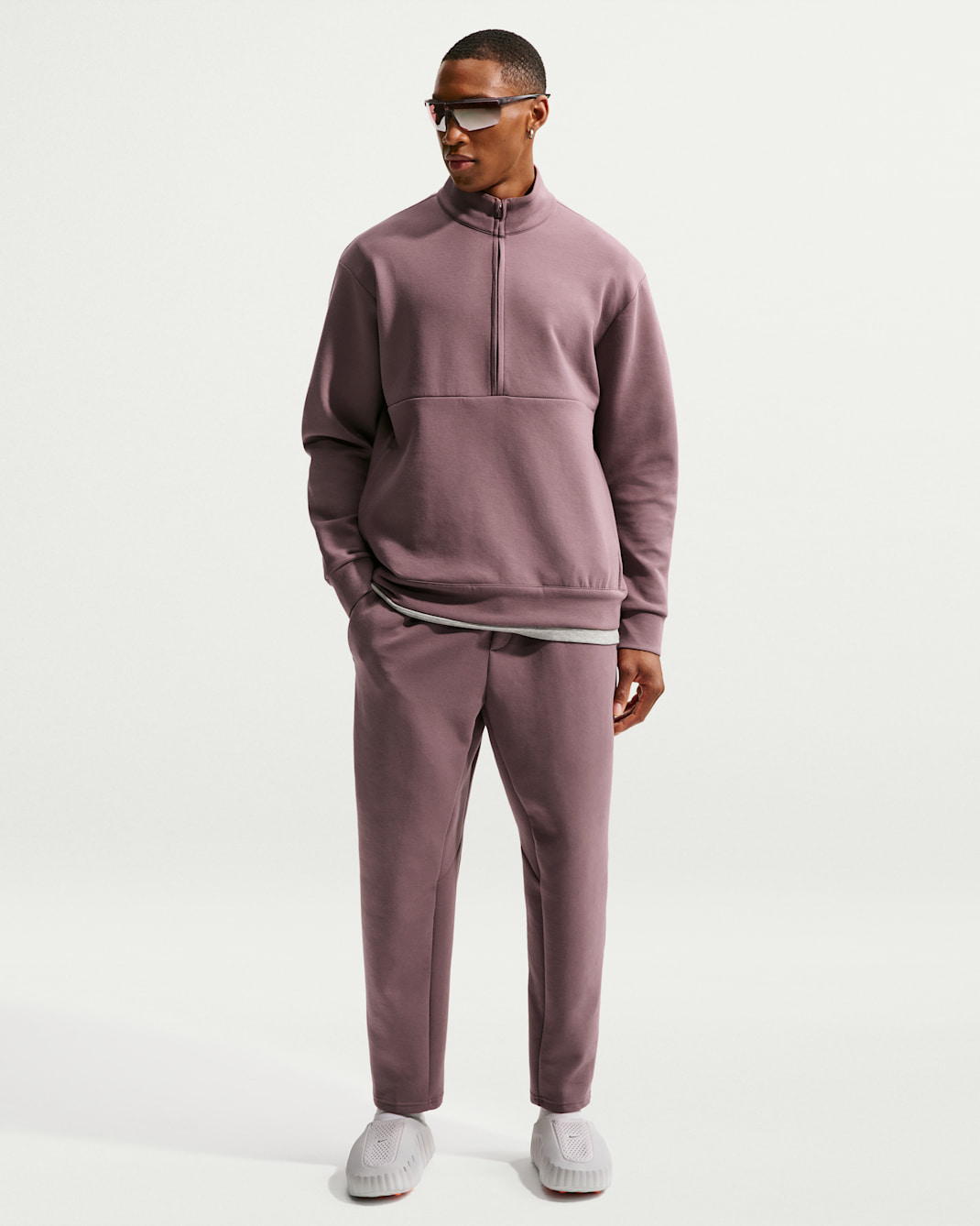 Nike 24.7 ImpossiblySoft Men's Dri-FIT Pants - Tattoo/Black/Burgundy Crush