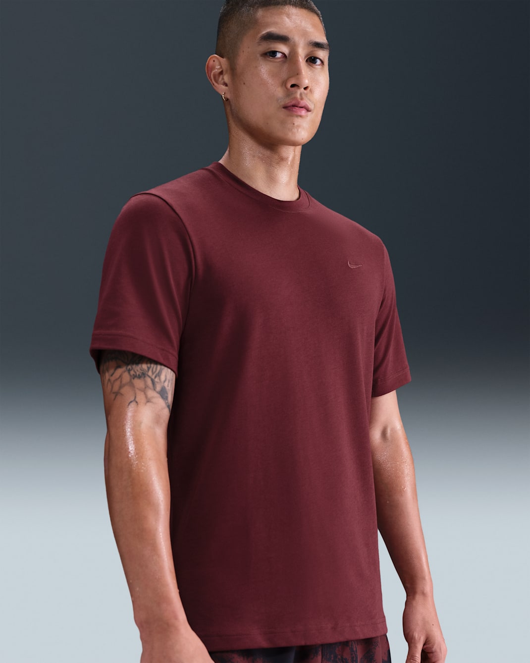 Nike Dri-FIT Primary Men's Training T-Shirt - Dark Team Red/Dark Team Red