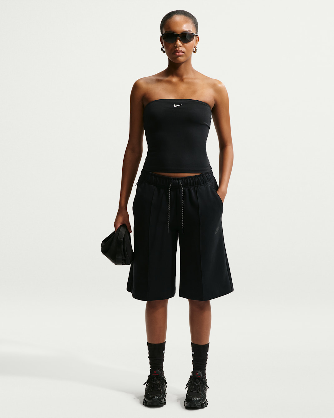 Short ample Nike Sportswear Tech Fleece pour femme - Noir/Noir/Noir