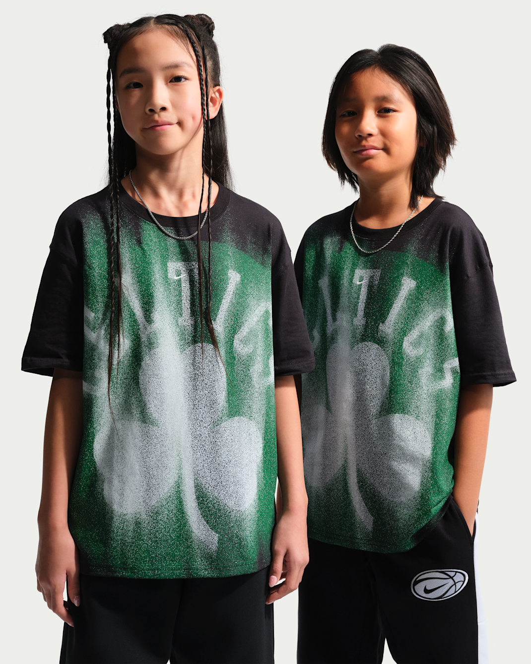 Playera de manga corta para niños talla grande Boston Celtics Nike Edge 26 - Negro