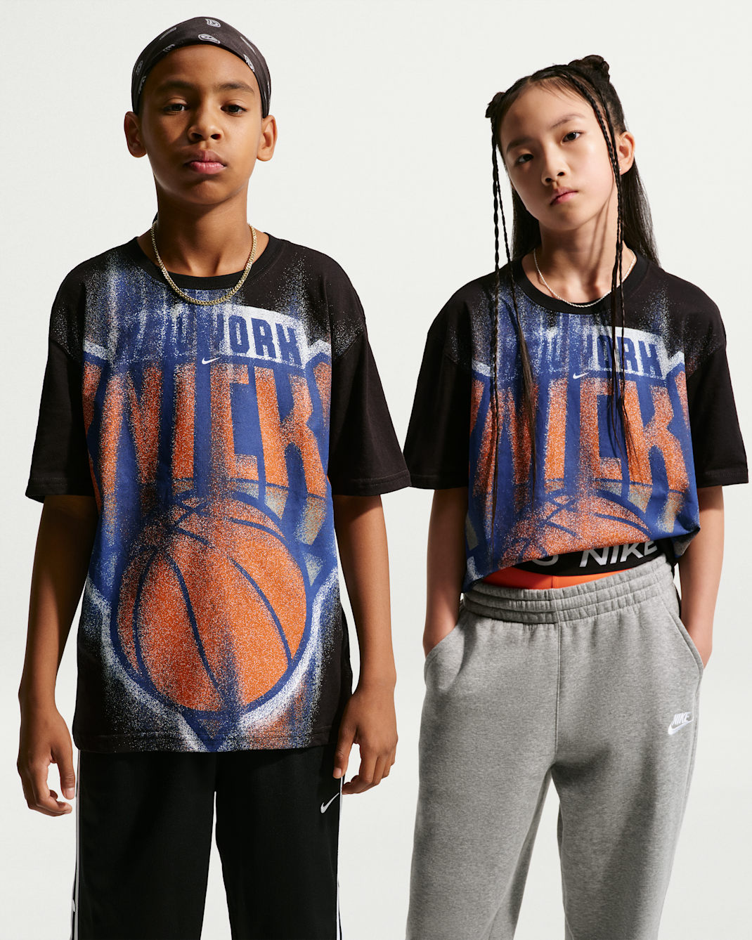 New York Knicks Nike Edge 26 Big Kids' Short-Sleeve T-Shirt - Black