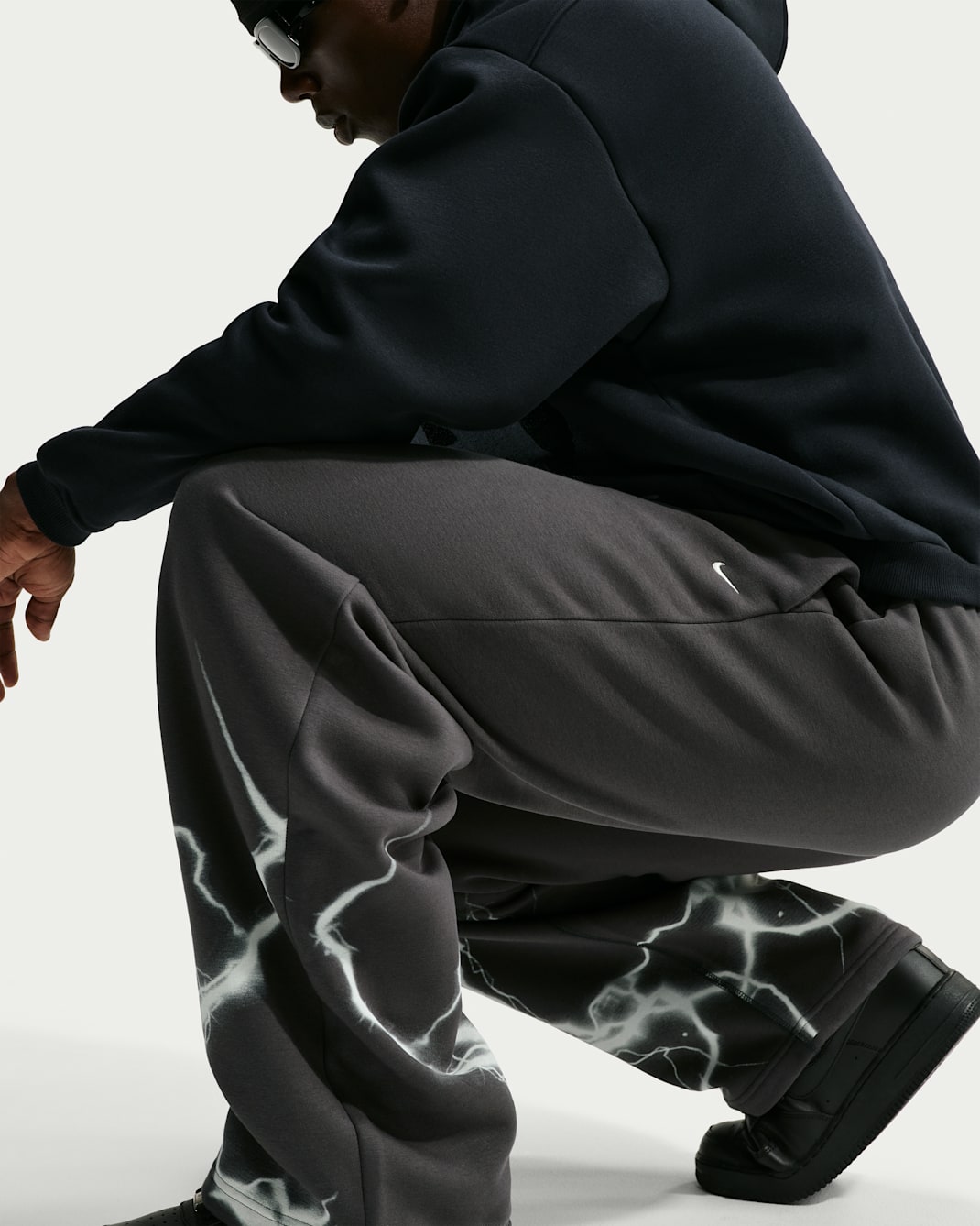 Nike Standard Issue Men's Brushed Basketball Pants